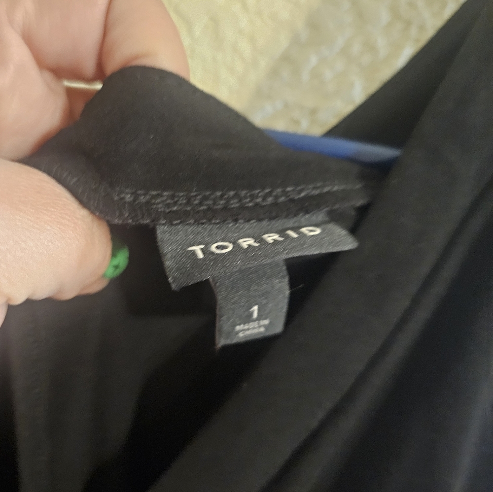 Torrid 1x Studio Knit Flutter Sleeve Romper - Picture 5 of 5